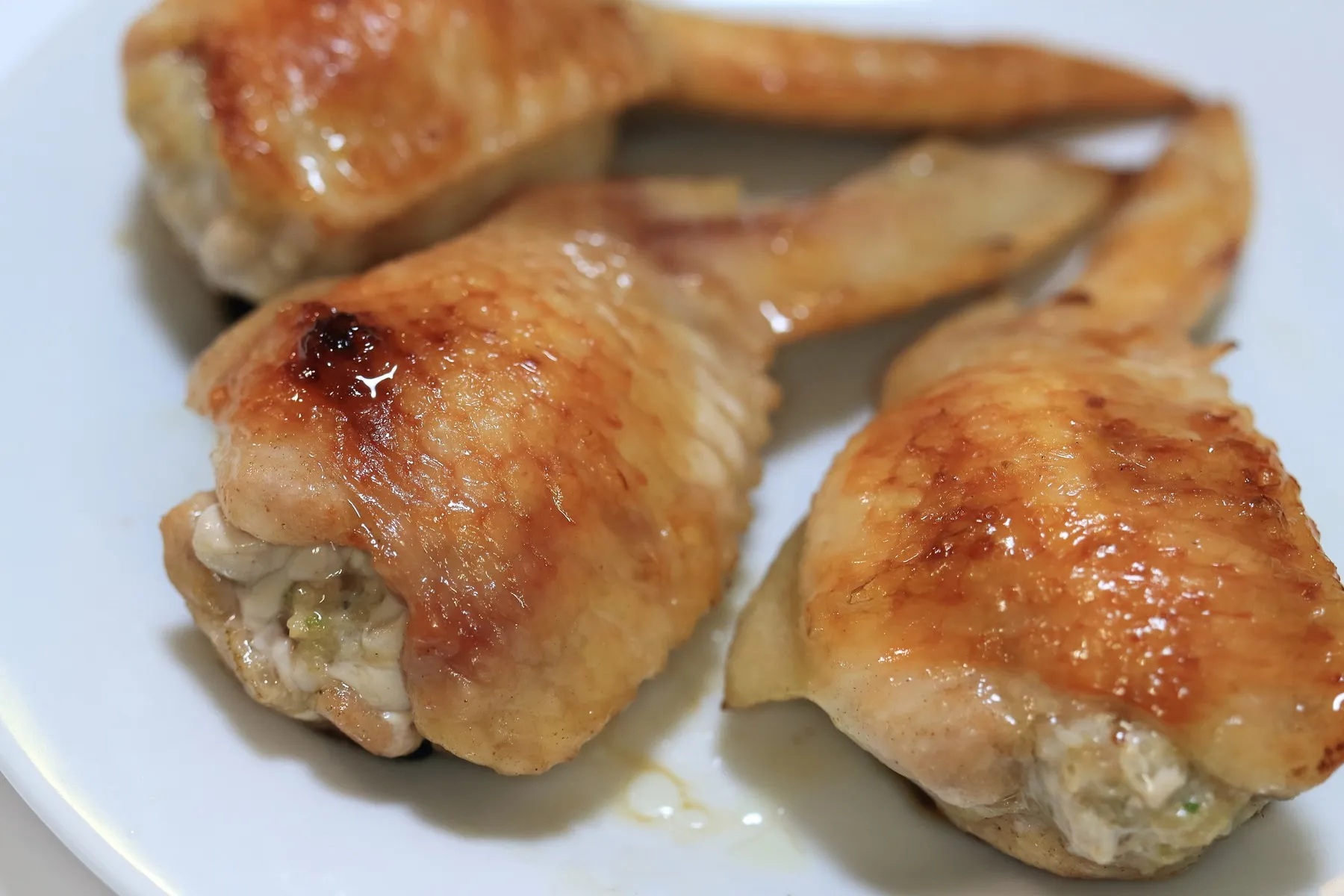 当店人気【手羽先餃子の唐揚げ】